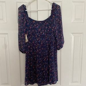 Floral and navy dress from Alterd State in size large. Never worn ! WITH TAGS!
